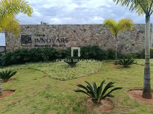 Terreno com 495m², à venda, no bairro Área Rural de Bragança Paulista em Bragança Paulista