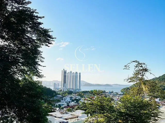 Terreno com 440m², à venda, no bairro Barra em Balneário Camboriú