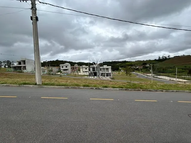 Terreno com 176m², à venda, no bairro Porteira Preta em Mogi das Cruzes
