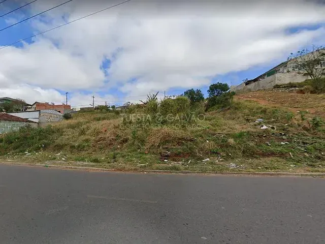 Terreno com 1m², à venda, no bairro Maracanã em Colombo