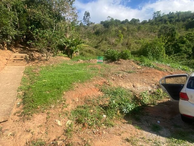 Terreno com 500m², à venda, no bairro Vila Rica em Extrema