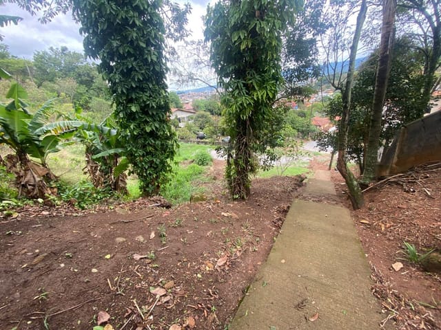 Terreno com 500m², à venda, no bairro Vila Rica em Extrema
