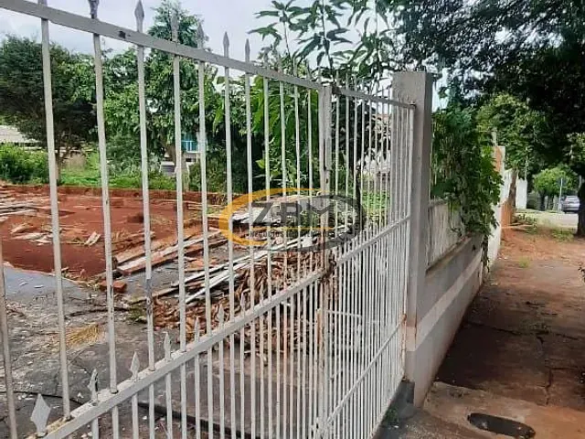Terreno com 572m², à venda, no bairro Vila Ipiranga em Londrina