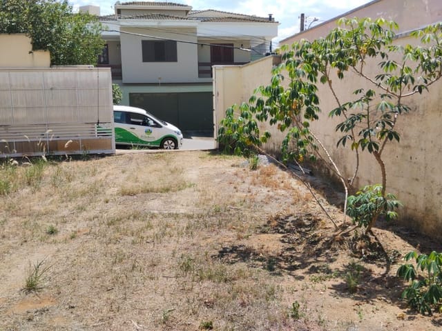 Terreno com 250m², à venda, no bairro Jardim Bela Vista em São João da Boa Vista
