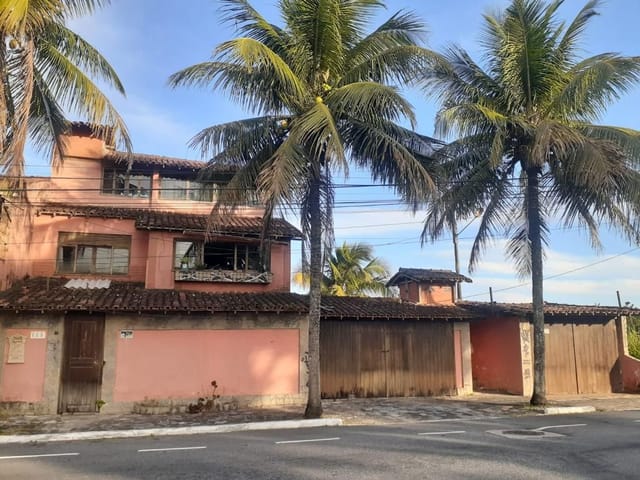 Terreno com 753m², à venda, no bairro Glória em Macaé
