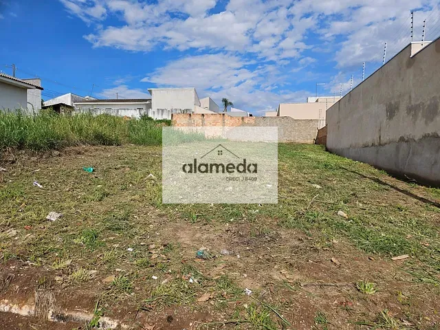 Terreno com 260m², à venda, no bairro POMPÉIA 3 em Jacarezinho