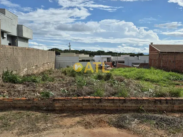 Terreno com 300m², à venda, no bairro Residencial Ville de France em Ourinhos