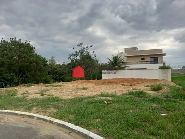 Terreno com 420m², à venda, no bairro Mombaça em Pindamonhangaba