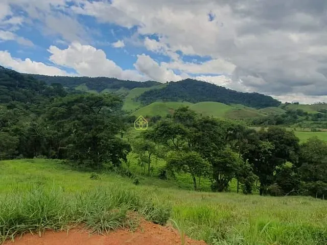 Terreno com 1000m², à venda, no bairro Capelinha em Pedra Selada