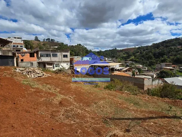 Terreno com 900m², à venda, no bairro Santo Hipólito em João Monlevade