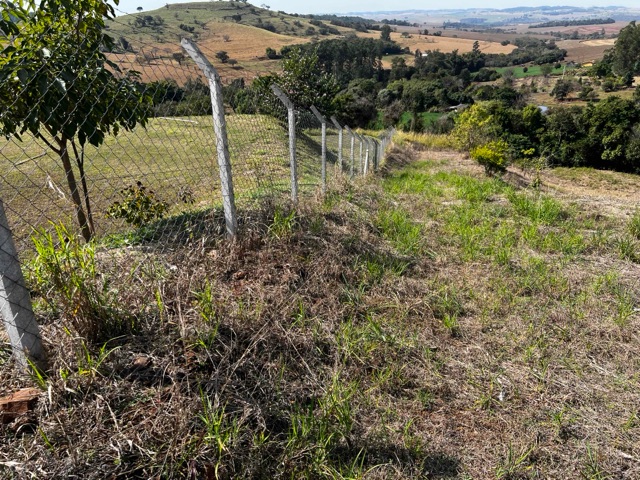 Terreno com 5800m², à venda, no bairro Limoeiro em Londrina
