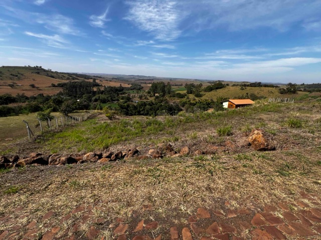 Terreno com 5800m², à venda, no bairro Limoeiro em Londrina