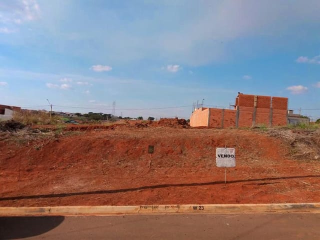 Terreno com 250m², à venda, no bairro Dodson em Santa Bárbara D'Oeste
