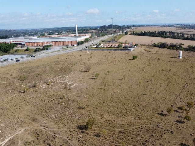 Terreno com 415756m², à venda, no bairro Parque Industrial em Itu