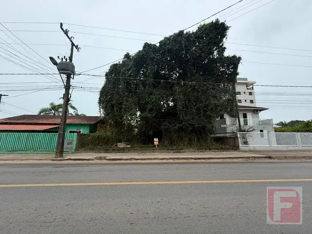 Terreno com 360m², à venda, no bairro Bamerindus em Itapoá