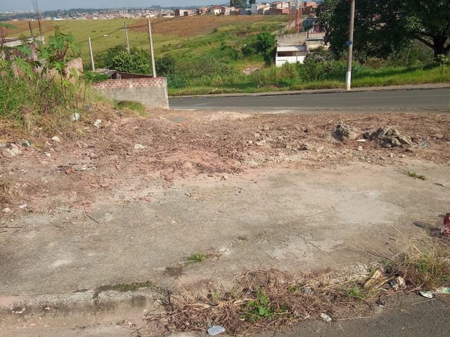 Terreno com 132m², à venda, no bairro Loteamento Residencial Novo Mundo em Campinas