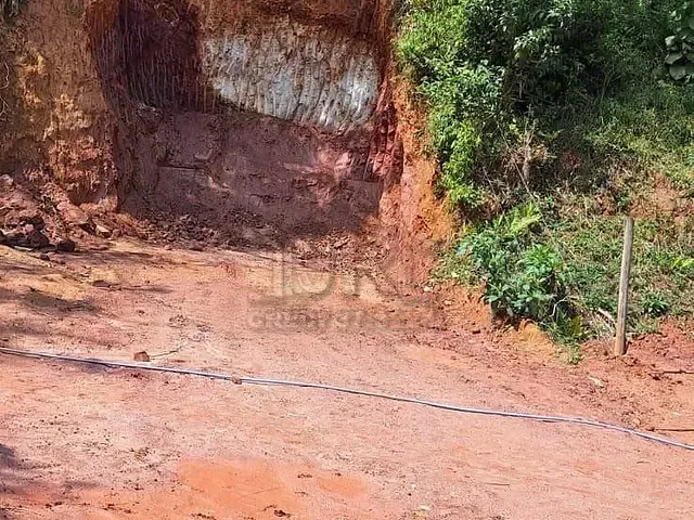 Terreno com 125m², à venda, no bairro Sítio Bela Vista em Mauá