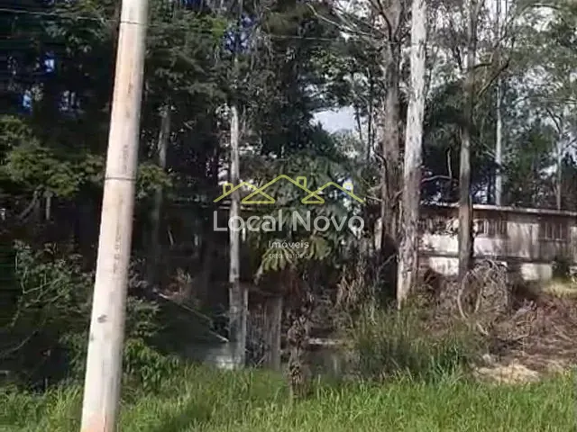 Terreno com 180m², à venda, no bairro Cidade Soberana em Guarulhos