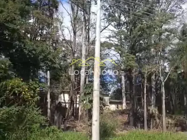 Terreno com 180m², à venda, no bairro Cidade Soberana em Guarulhos