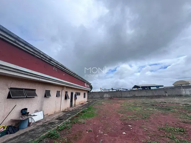 Terreno com 2240m², à venda, no bairro Zona Industrial (Guará) em Brasília