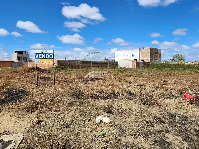 Terreno com 280m², à venda, no bairro Jatobá em Vitória da Conquista