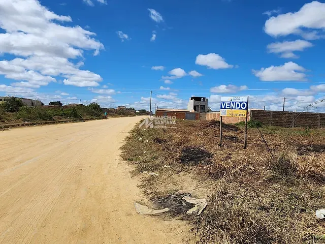 Terreno com 280m², à venda, no bairro Jatobá em Vitória da Conquista