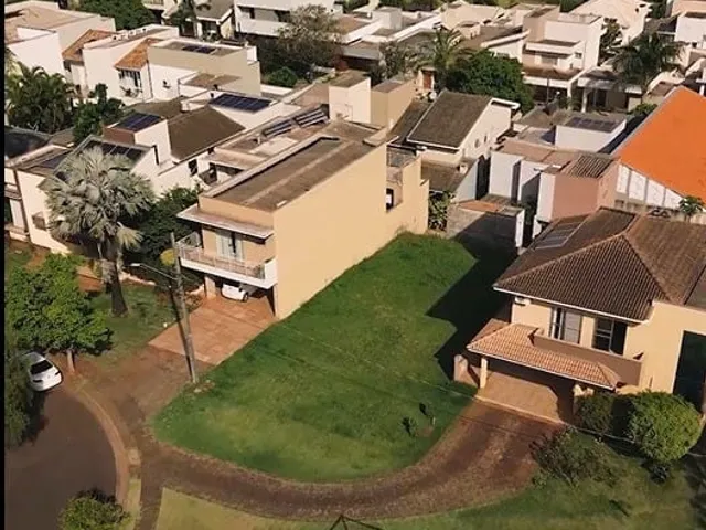 Terreno com 316m², à venda, no bairro Esperança em Londrina