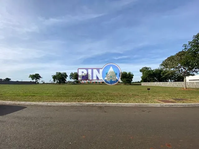 Terreno com 2323m², à venda, no bairro Residencial Goiânia Golfe Clube em Goiânia