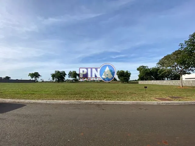 Terreno com 2323m², à venda, no bairro Residencial Goiânia Golfe Clube em Goiânia