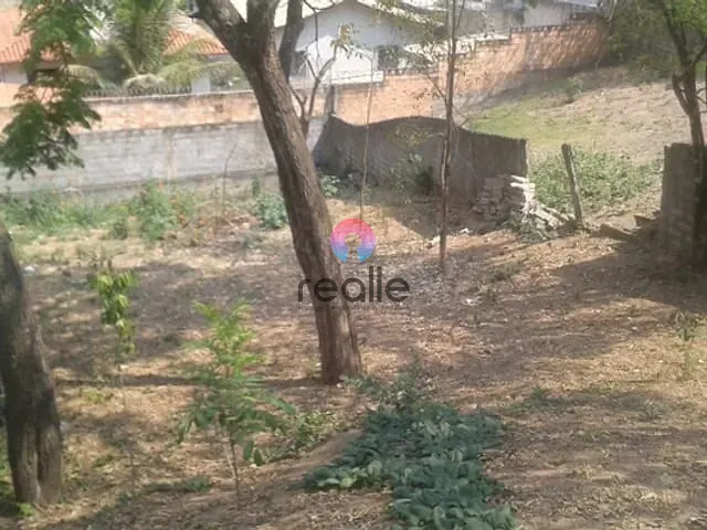 Terreno com 360m², à venda, no bairro Ouro Preto em Belo Horizonte