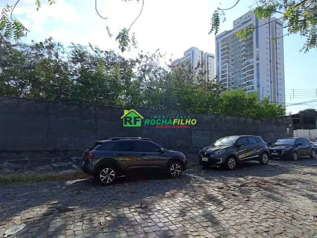Terreno com 900m², à venda, no bairro Morada do Sol em Teresina