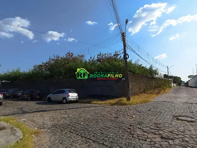 Terreno com 900m², à venda, no bairro Morada do Sol em Teresina