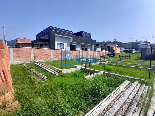Terreno com 216m², à venda, no bairro Pindobas em Maricá