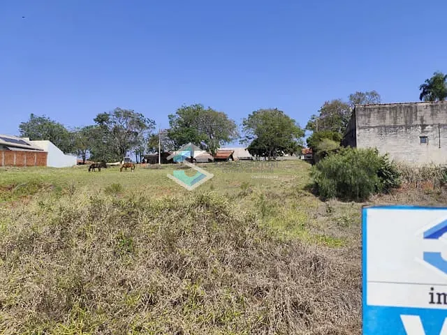 Terreno com 306m², à venda, no bairro PARQUE DOS ESTUDANTES em Jacarezinho