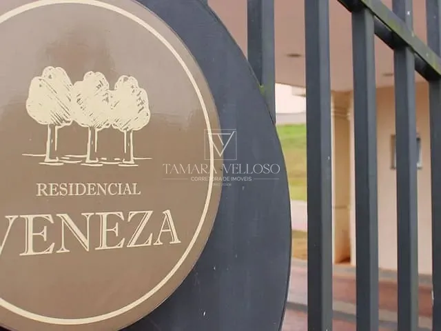 Terreno com 417m², à venda, no bairro Residencial Veneza I em Mogi das Cruzes