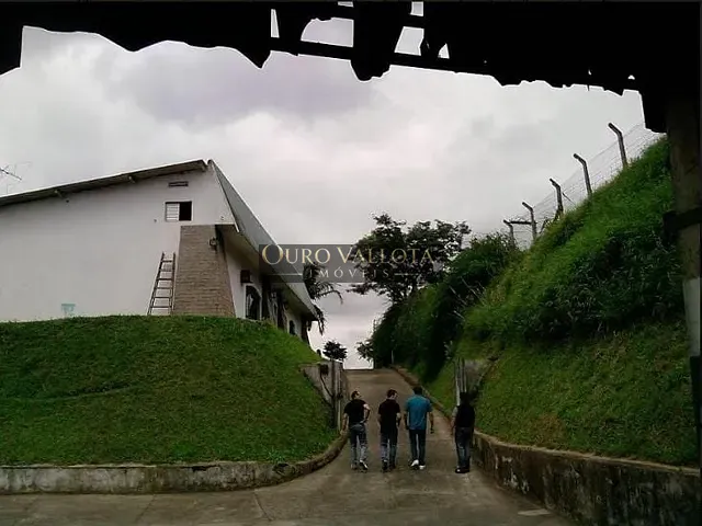 Terreno com 10800m², à venda, no bairro Vila Nova Bonsucesso em Guarulhos