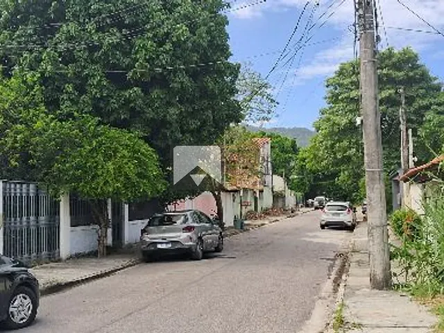 Terreno com 180m², à venda, no bairro Maravista em Niterói