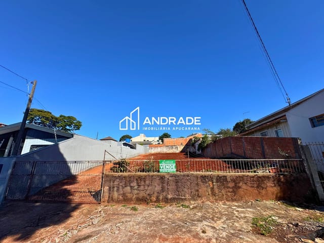Terreno com 396m², à venda, no bairro Centro em Apucarana