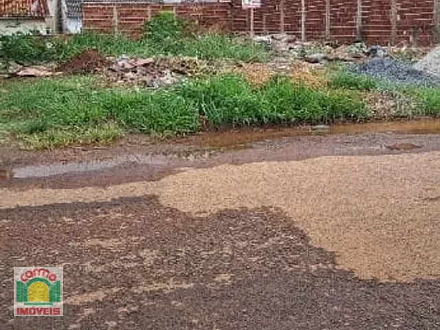 Terreno com 300m², à venda, no bairro Parque Brasília 2ª Etapa em Anápolis