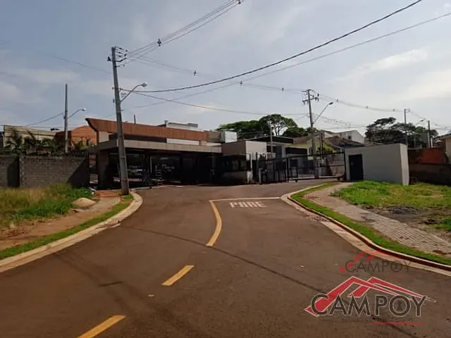 Terreno com 395m², à venda, no bairro Vila Martins em Apucarana