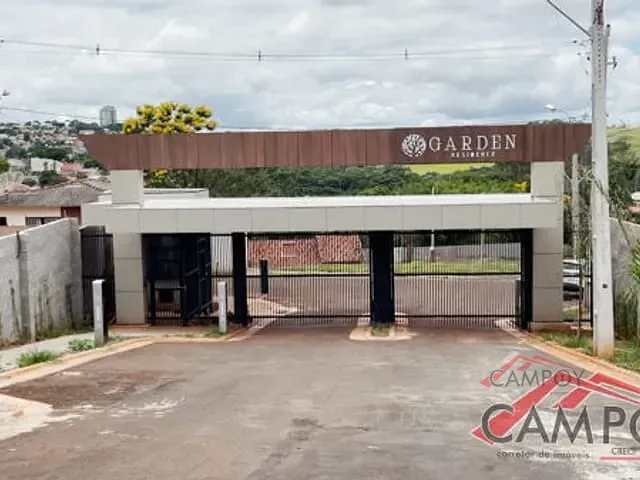 Terreno com 395m², à venda, no bairro Vila Martins em Apucarana