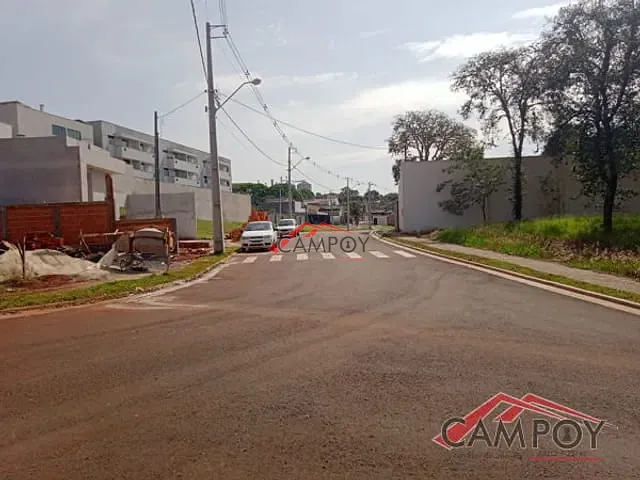 Terreno com 395m², à venda, no bairro Vila Martins em Apucarana