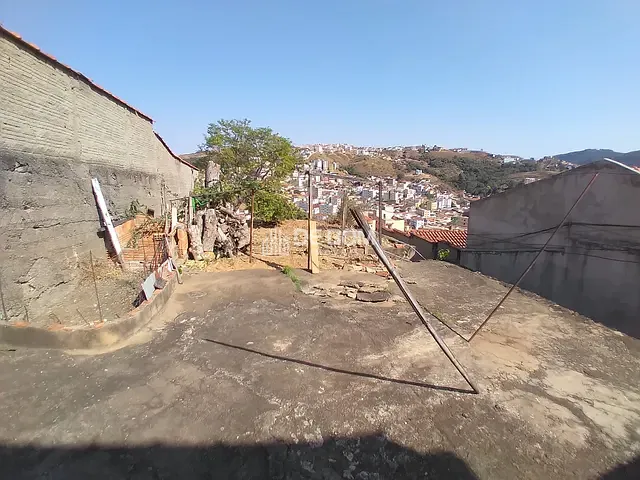 Terreno com 620m², à venda, no bairro Jardim Quisisana em Poços de Caldas