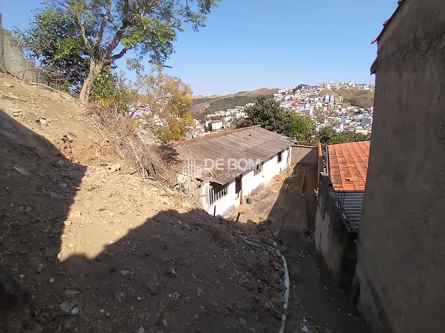 Terreno com 620m², à venda, no bairro Jardim Quisisana em Poços de Caldas