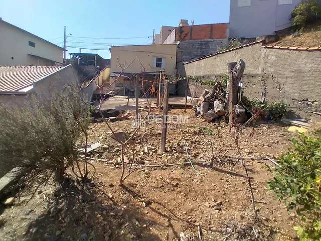 Terreno com 620m², à venda, no bairro Jardim Quisisana em Poços de Caldas