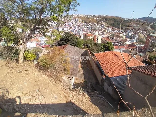 Terreno com 620m², à venda, no bairro Jardim Quisisana em Poços de Caldas
