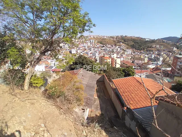 Terreno com 620m², à venda, no bairro Jardim Quisisana em Poços de Caldas