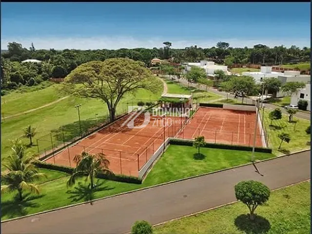 Terreno com 300m², à venda, no bairro Estância dos Ipês em Uberaba