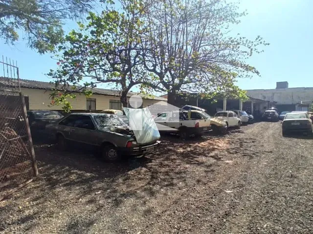 Terreno com 600m², à venda, no bairro Centro em Rolândia