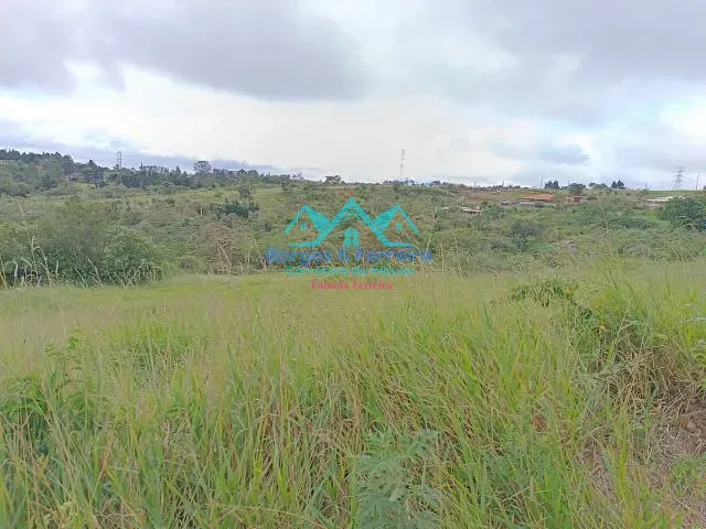 Terreno com 2000m², à venda, no bairro Carafá em Votorantim